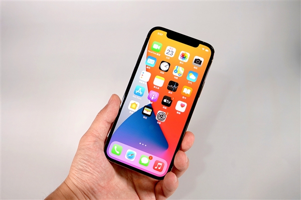 静安苹果手机维修分享iOS 14.2修订版已到，专属iPhone 12系列 