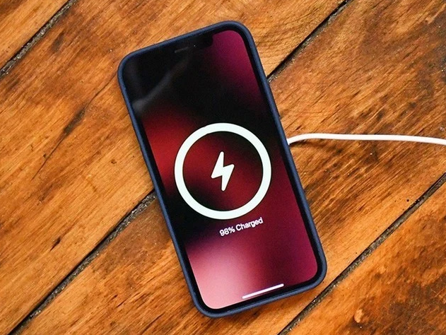 静安苹果手机维修分享iPhone 12可以随便充电吗 